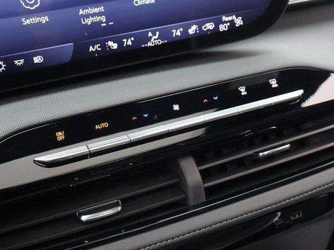 New 2025 Buick Enclave Sport Touring w/ Power Package image 29