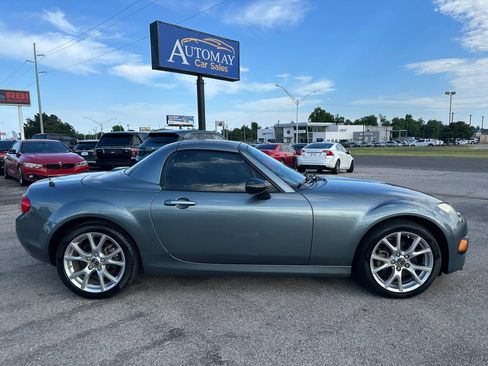 Used 2013 MAZDA MX-5 Miata Grand Touring RWD image 39