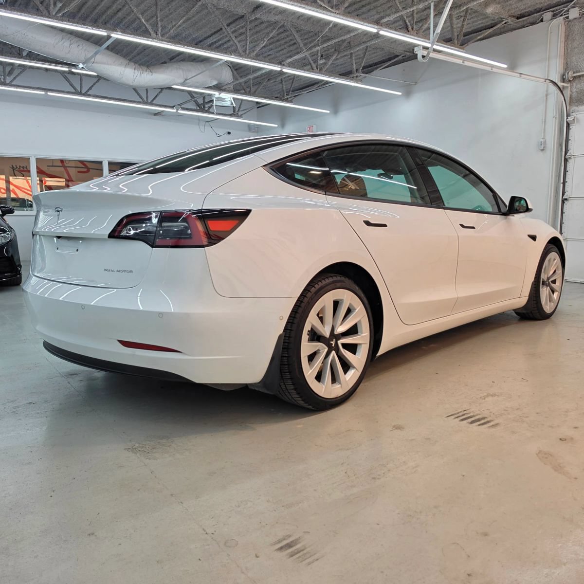 Used 2021 Tesla Model 3 Long Range AWD/4WD image 6