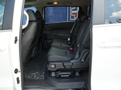 New 2026 Honda Odyssey EX-L image 18