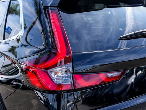 Used 2023 Honda CR-V EX image 8