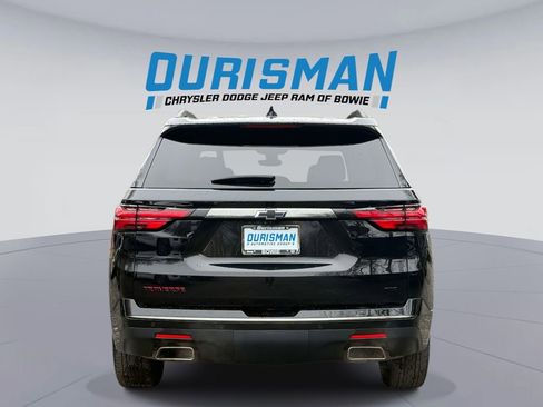 Used 2023 Chevrolet Traverse Premier w/ Redline Edition image 3