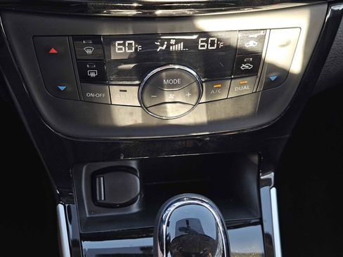 Used 2016 Nissan Sentra SL image 18