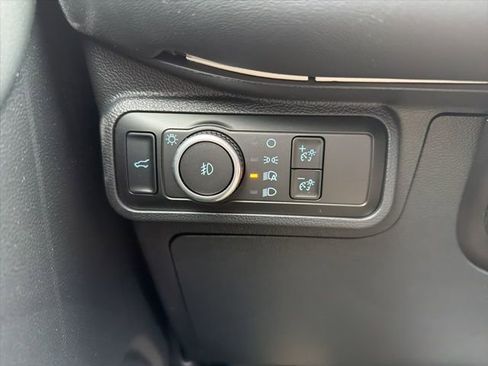 Used 2025 Ford Explorer ST image 26