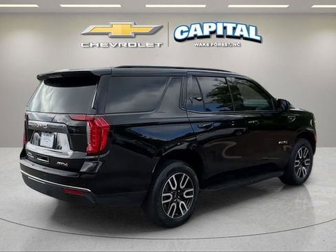 Used 2024 GMC Yukon AT4 AWD/4WD image 5