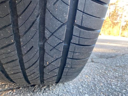 Used 2017 INFINITI QX80 4WD w/ Driver Assistance Package image 11