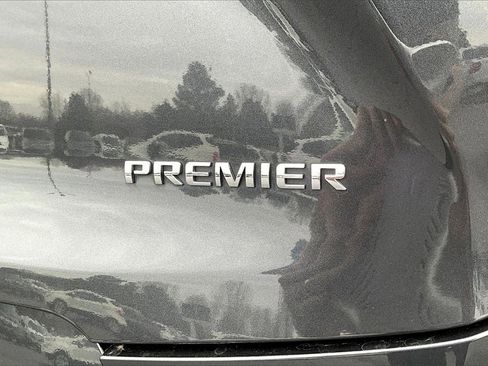 Used 2022 Chevrolet Blazer Premier w/ Enhanced Convenience Package image 23