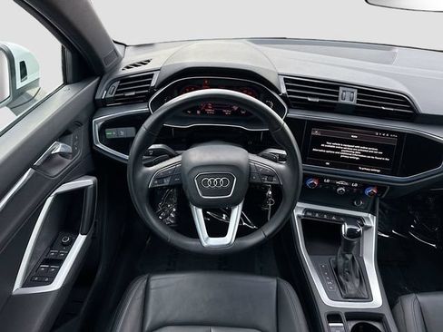 Used 2025 Audi Q3 2.0T Premium AWD/4WD image 17