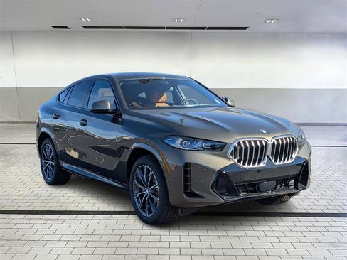 New 2026 BMW X6 xDrive40i w/ Executive Package image 7