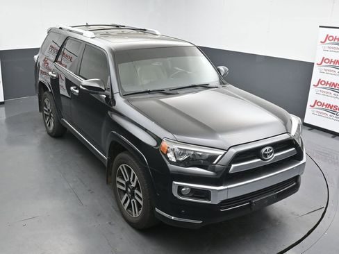 Used 2014 Toyota 4Runner Limited image 10