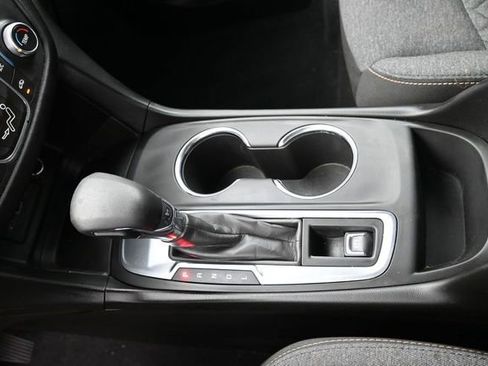Used 2022 Chevrolet Equinox LT FWD image 24