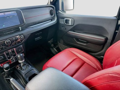 Used 2024 Jeep Wrangler Unlimited Rubicon 392 AWD/4WD image 25