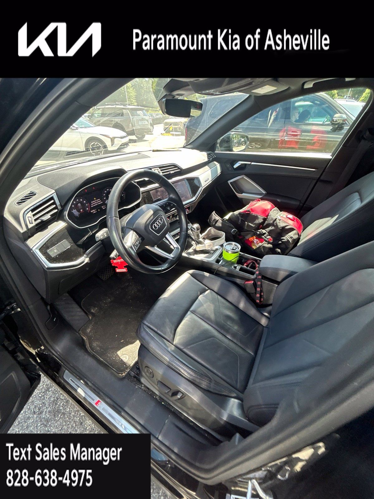 Used 2021 Audi Q3 2.0T Premium w/ Convenience Package AWD/4WD image 2