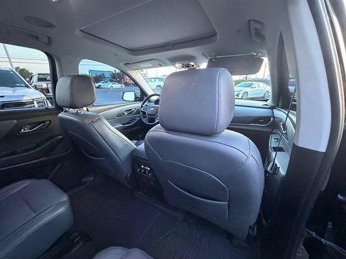 Used 2020 Chevrolet Traverse Premier w/ LPO, Floor Liner Package AWD/4WD image 21