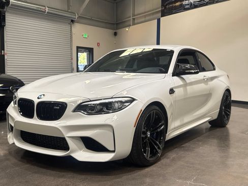 Used 2018 BMW M2 w/ Executive Package RWD image 9