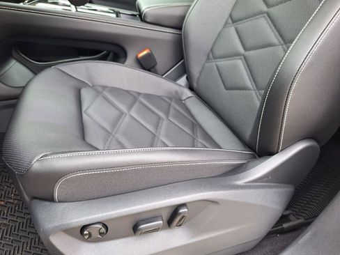 New 2026 Volkswagen Atlas SE image 10