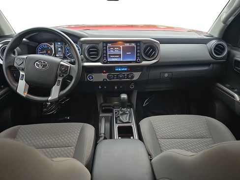 Used 2023 Toyota Tacoma SR5 w/ Technology Package RWD image 9