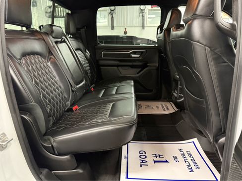 Used 2022 RAM 1500 Big Horn AWD/4WD image 23