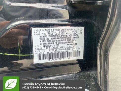 Used 2025 Nissan Sentra SV FWD image 23