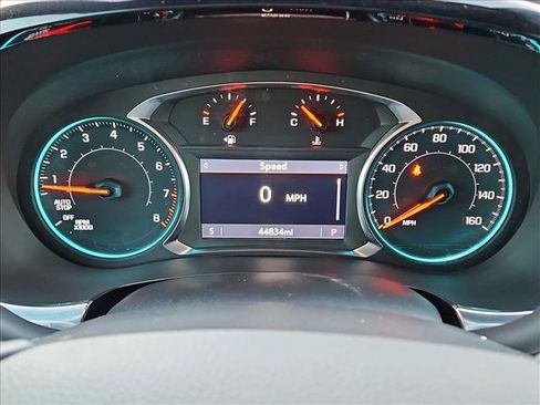 Certified 2023 Chevrolet Traverse LT image 11