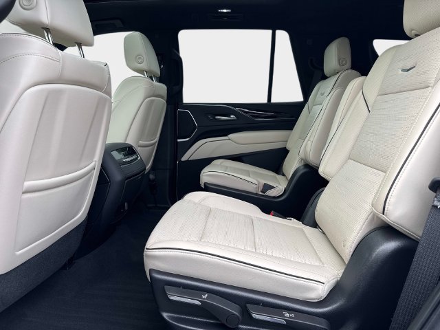 Used 2021 Cadillac Escalade Sport AWD/4WD image 15