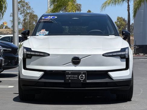 Certified 2025 Volvo EX30 Ultra w/ Climate Package AWD/4WD image 8