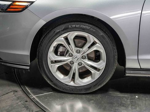 Used 2023 Honda Accord LX image 9