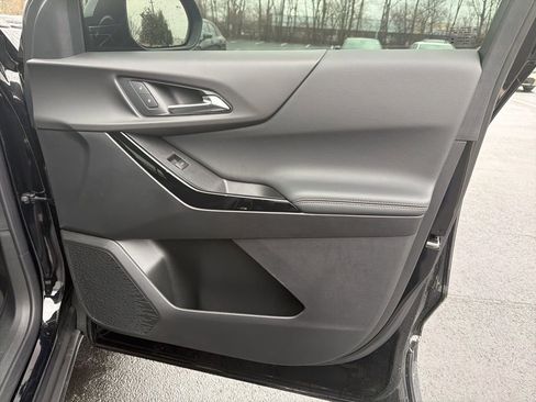 Used 2026 Chevrolet Equinox LT w/ Convenience Package II image 26