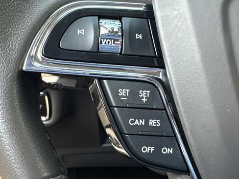 Certified 2023 Lincoln Nautilus AWD w/ Premium Package image 26