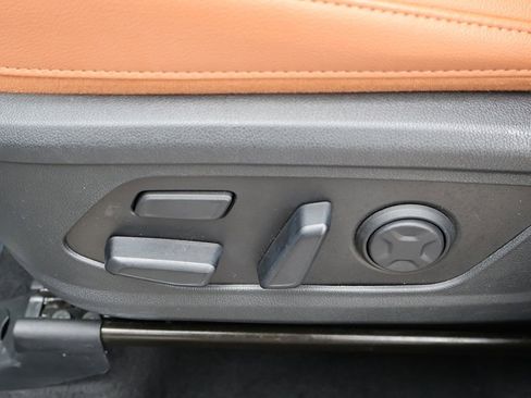 Used 2023 Kia Sorento SX Prestige image 39