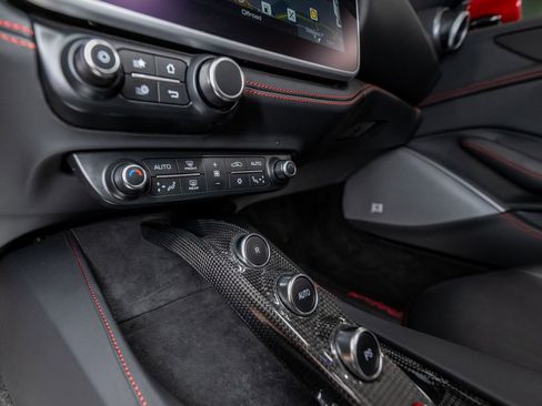 Certified 2022 Ferrari Portofino M RWD image 29
