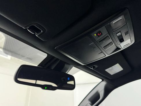 Used 2022 Toyota Tacoma TRD Off-Road image 20