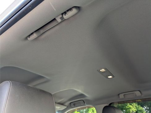 Used 2015 Chevrolet Silverado 2500 LT AWD/4WD image 31
