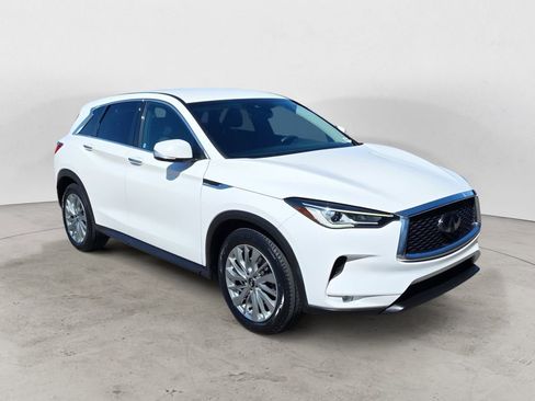 Used 2023 INFINITI QX50 Pure AWD/4WD image 7