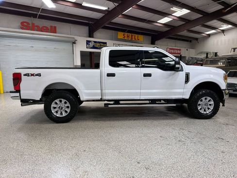 Used 2022 Ford F250 XLT AWD/4WD image 10