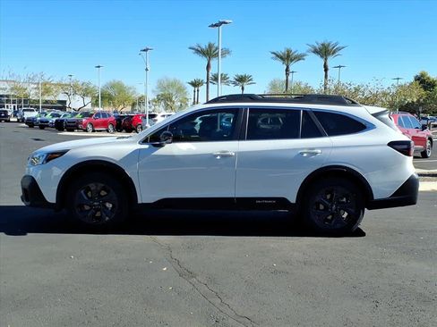 Certified 2022 Subaru Outback Onyx Edition XT image 4