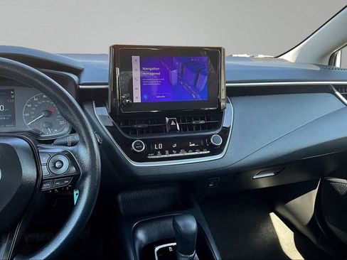 Used 2024 Toyota Corolla LE FWD image 9