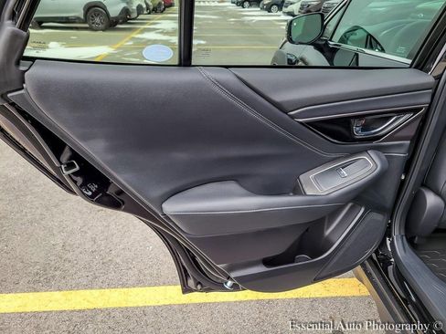 Used 2025 Subaru Outback Limited image 26