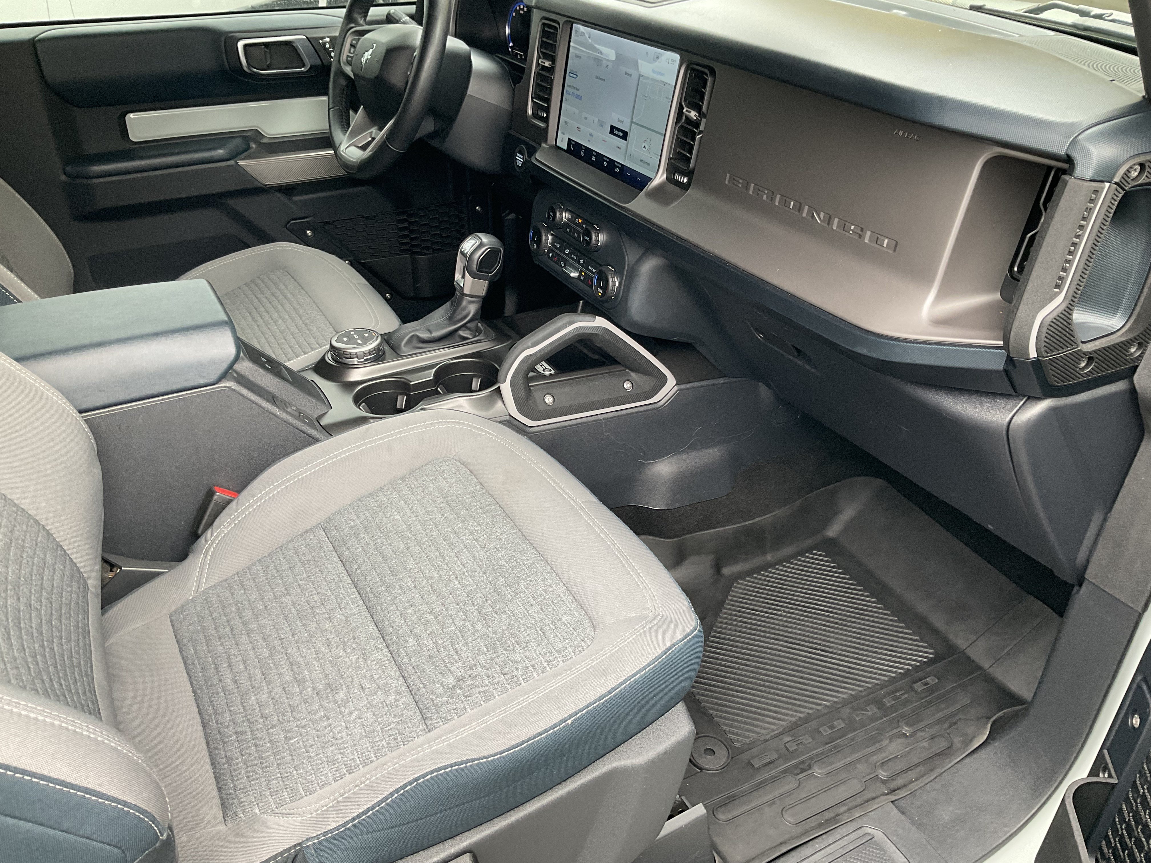 Used 2022 Ford Bronco Outer Banks AWD/4WD image 22