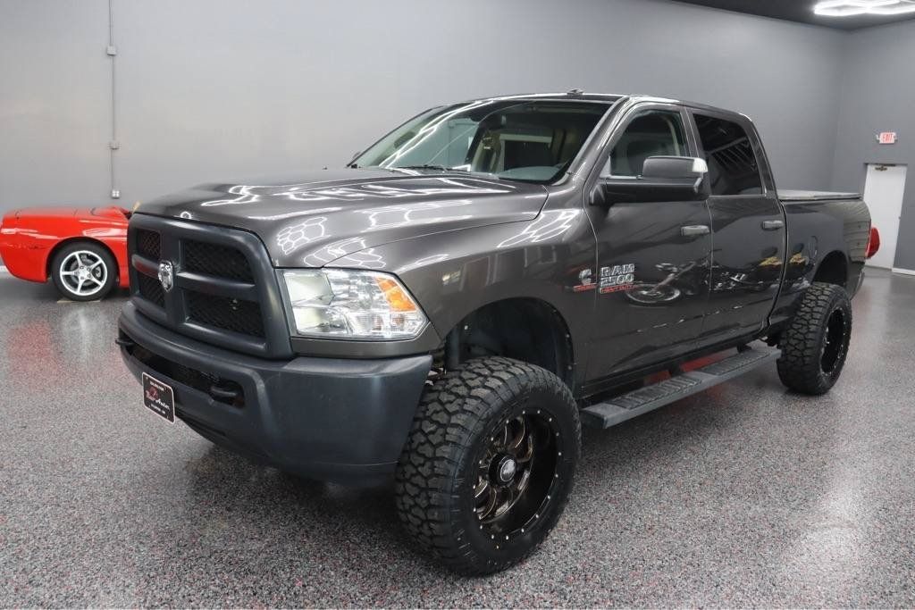 Used 2016 RAM 2500 Tradesman w/ Popular Equipment Group AWD/4WD image 1