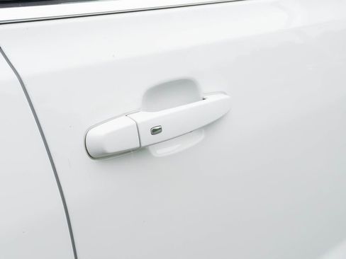 Used 2019 GMC Acadia SLT FWD image 11