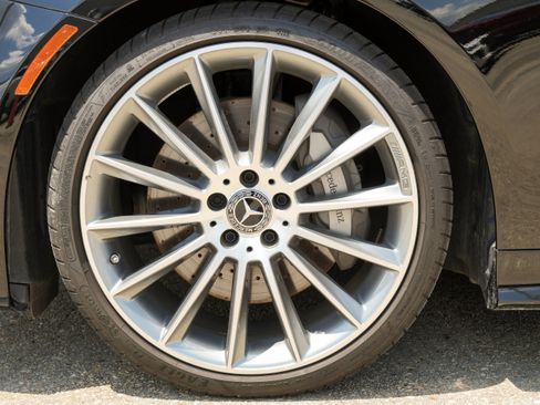 Used 2023 Mercedes-Benz E 450 Coupe image 8
