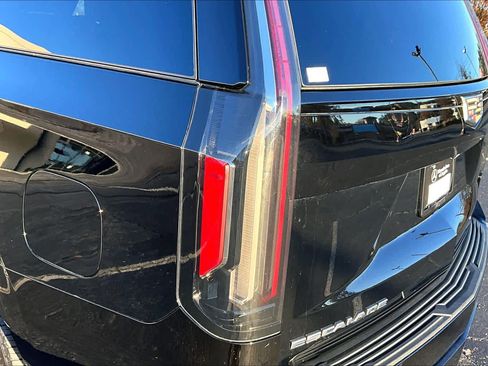 Used 2023 Cadillac Escalade Sport image 28