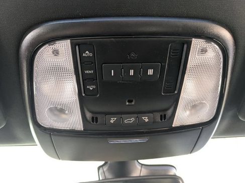 Used 2023 Dodge Durango R/T AWD/4WD image 24