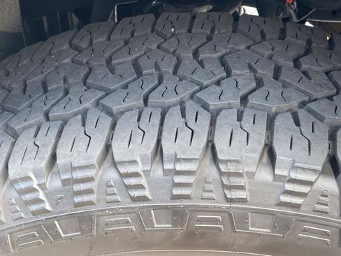Used 2024 RAM 1500 Rebel w/ Rebel Level 2 Equipment Group AWD/4WD image 18