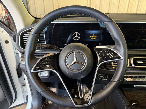 Used 2024 Mercedes-Benz GLE 580 4MATIC image 18