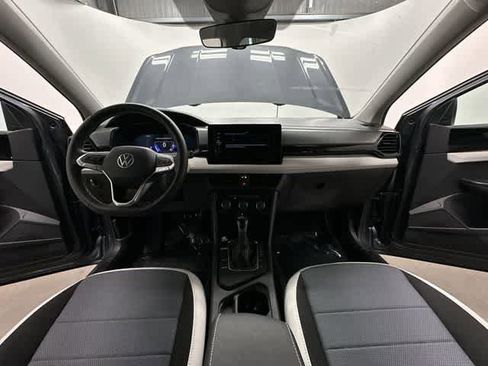 New 2026 Volkswagen Taos S FWD image 18