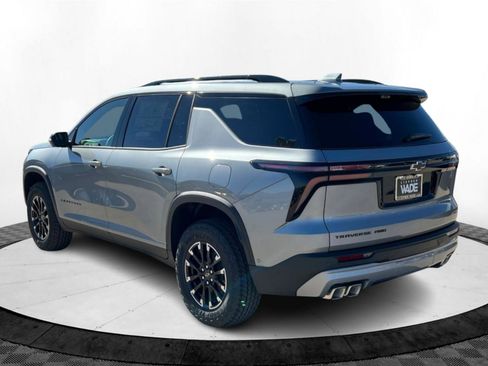 New 2026 Chevrolet Traverse Z71 image 3