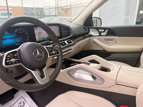 Used 2020 Mercedes-Benz GLE 350 4MATIC w/ 3rd Row Seat Package image 29