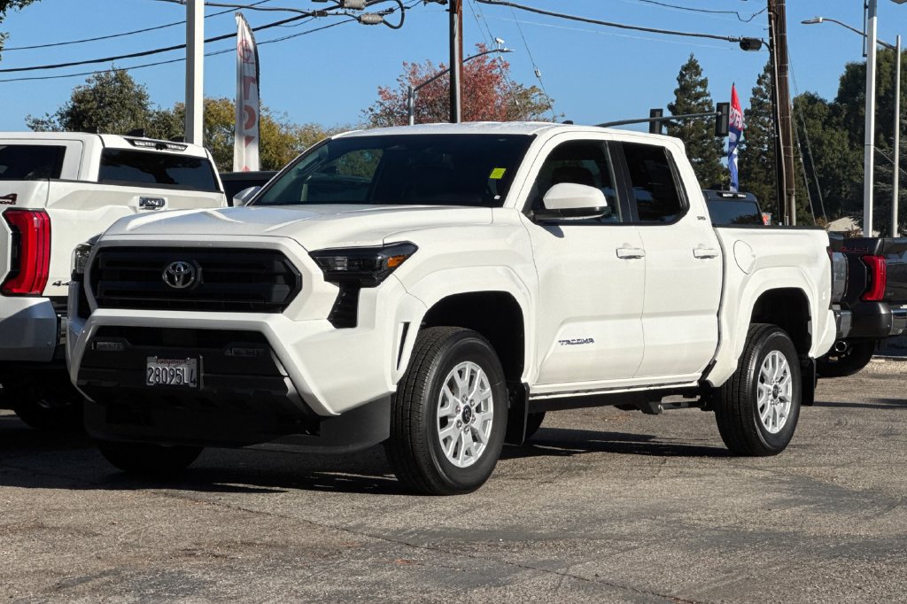 Certified 2026 Toyota Tacoma SR5 RWD image 7